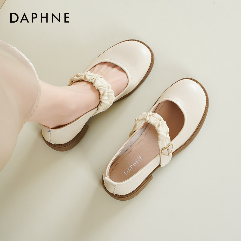 达芙妮玛丽珍鞋女2026新款春季法式甜美小皮鞋配裙子软底浅口单鞋