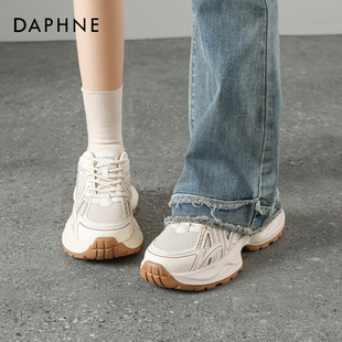 增高休闲百搭不累脚轻便运动女鞋 达芙妮厚底老爹鞋 女秋冬2026新款