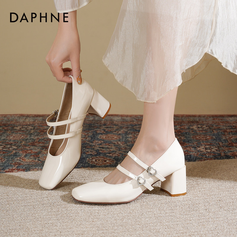 达芙妮婚鞋高跟鞋2026新款春季法式玛丽珍气质配裙子粗跟浅口单鞋