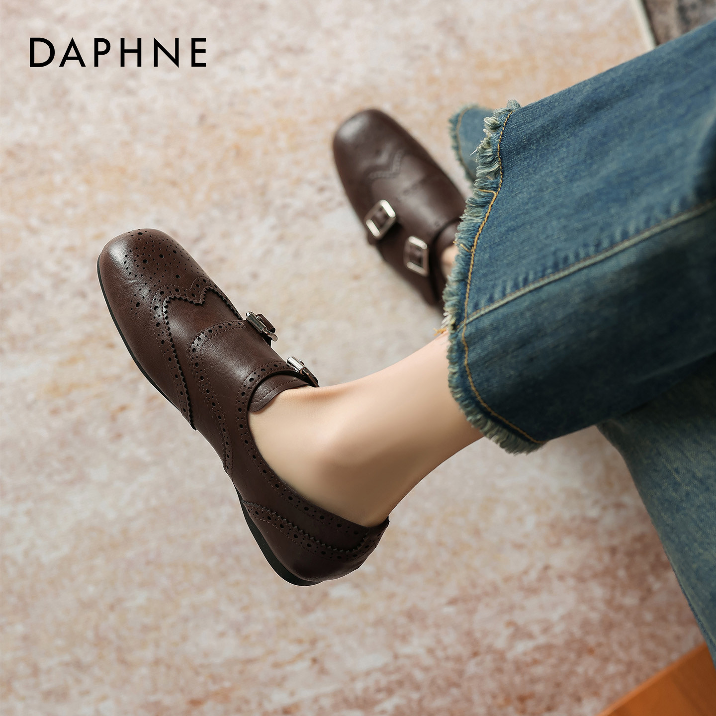 达芙妮棕色乐福鞋女2026春季新款英伦风小皮鞋巴洛克平底通勤单鞋,女鞋,乐福鞋（豆豆鞋）,淘宝优惠券,粉丝福利购,淘宝优惠卷