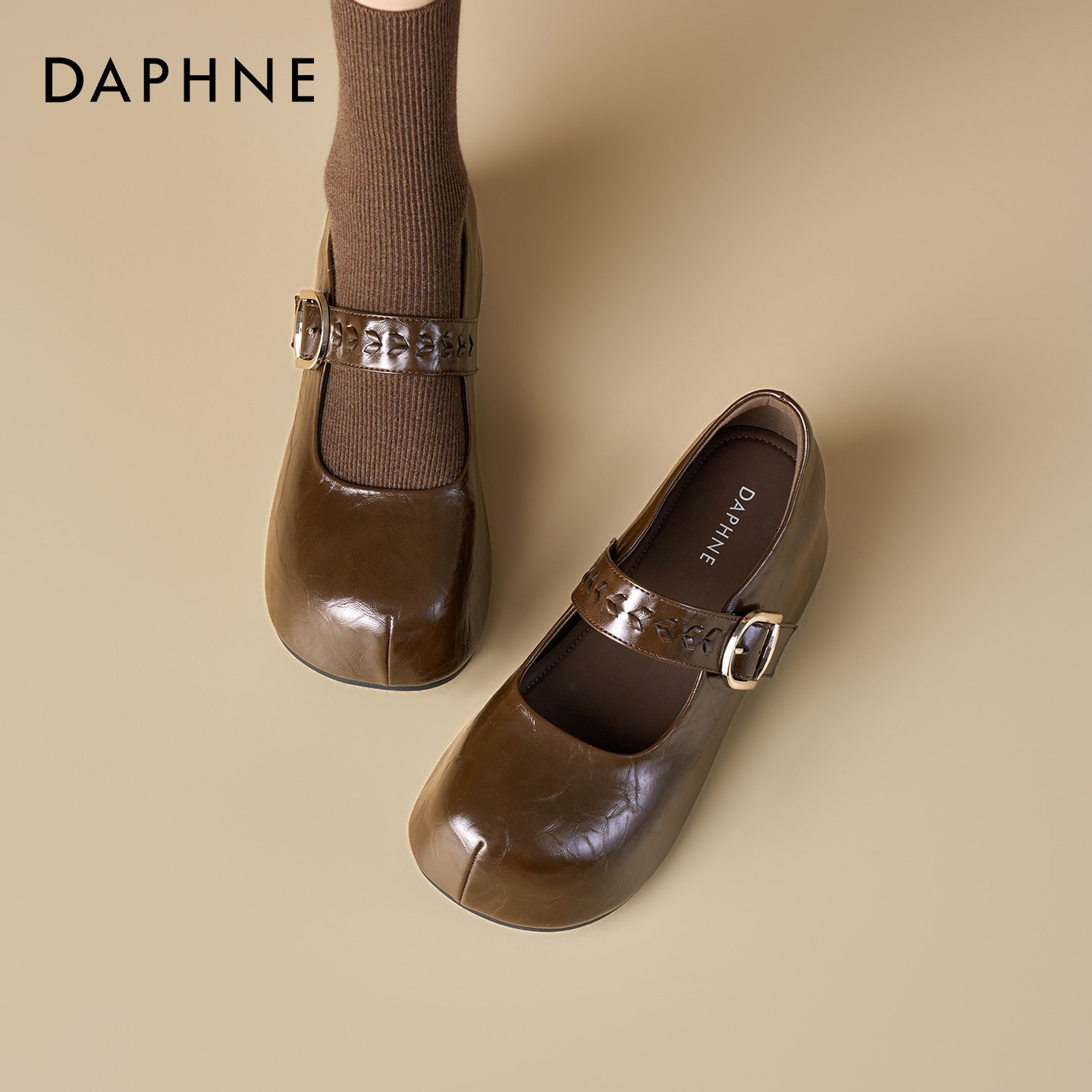 达芙妮厚底圆头玛丽珍鞋女小皮鞋