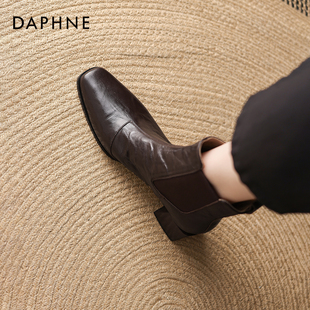 达芙妮棕色短靴女2026新款春季女靴子方头粗跟马丁靴切尔西靴皮靴