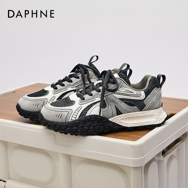 达芙妮休闲百搭厚底增高老爹鞋