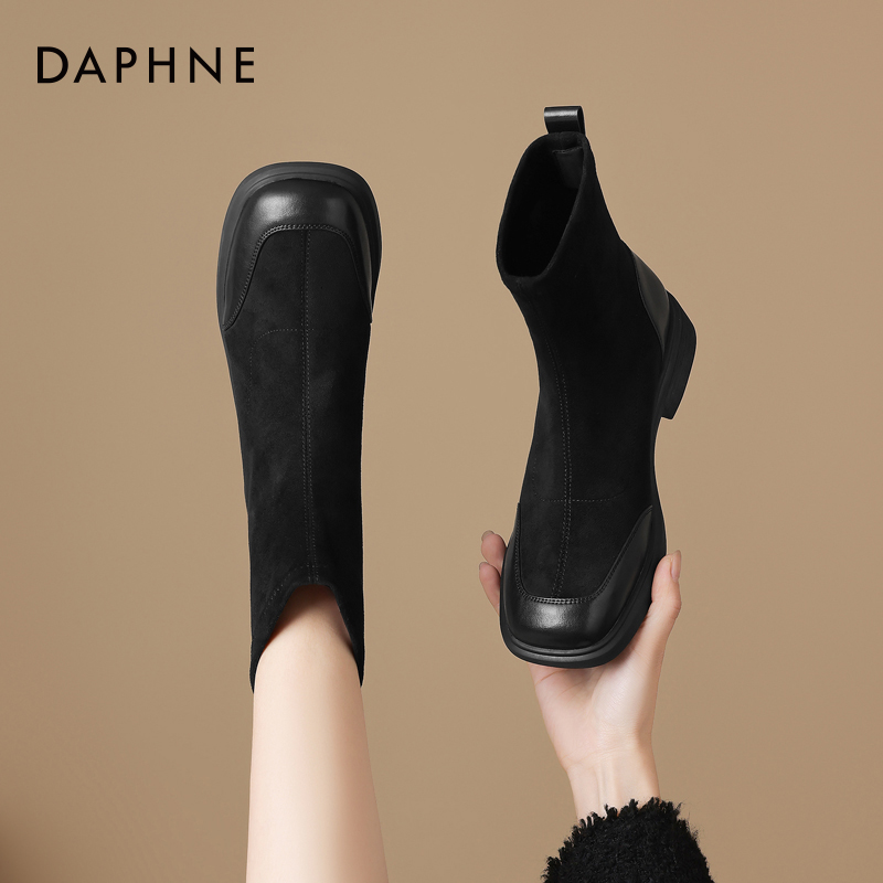 达芙妮加绒弹力瘦瘦靴女平底绒面