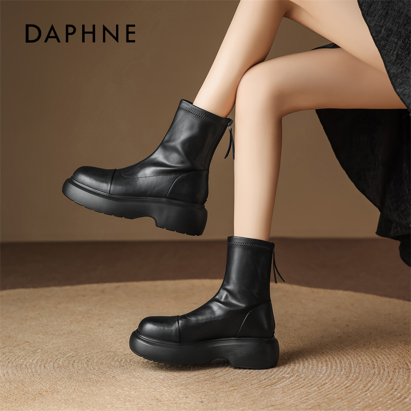 达芙妮黑色高跟短靴女皮靴马丁靴