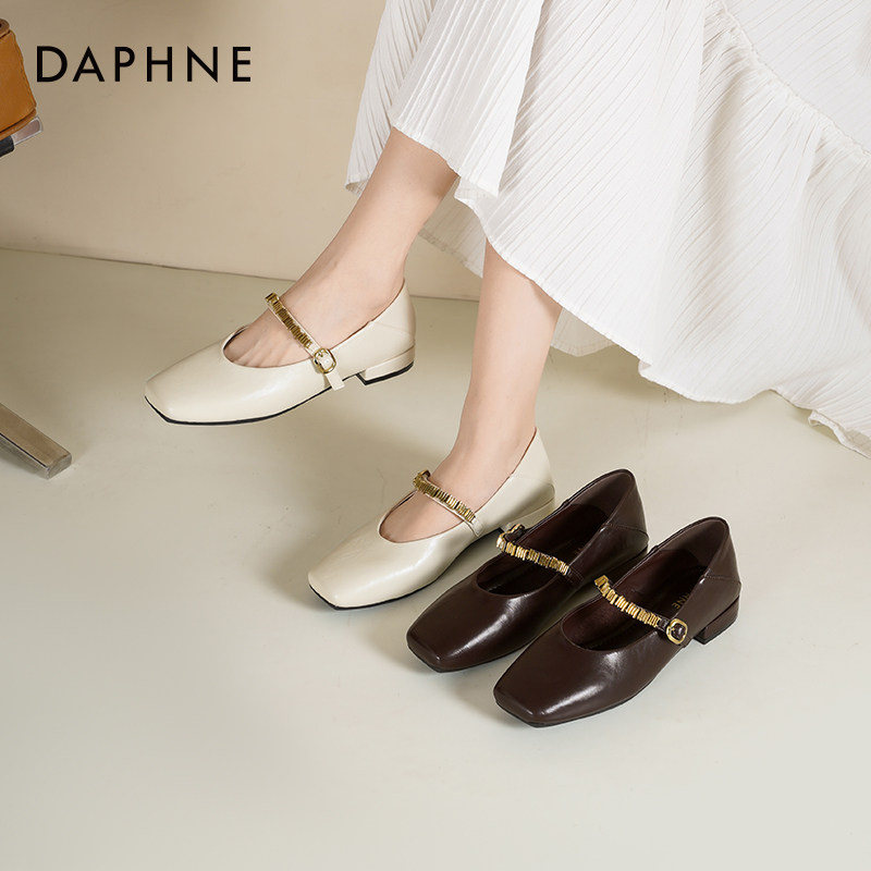达芙妮玛丽珍鞋女2026新款春季法式方头配裙子一字带平底浅口单鞋