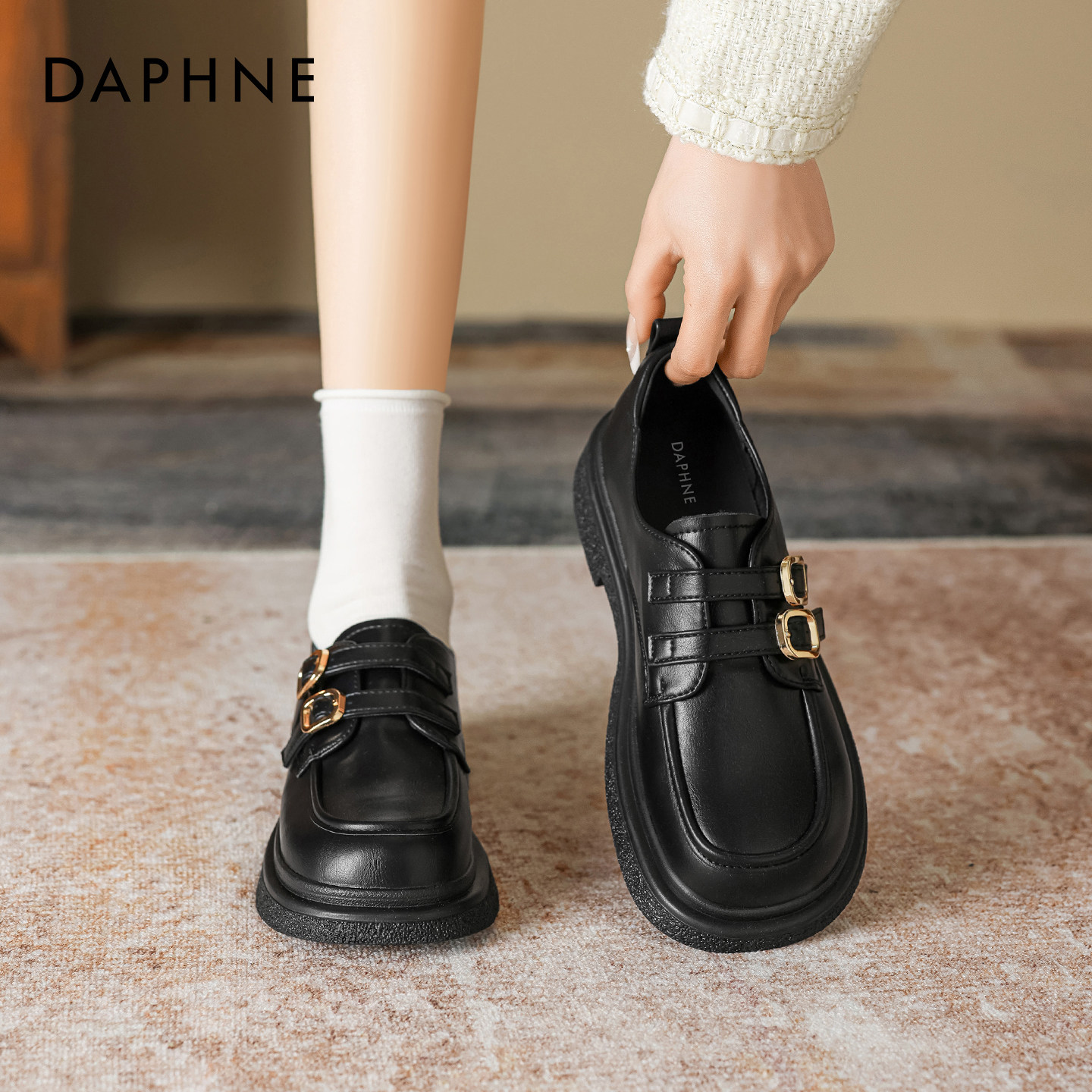 达芙妮厚底乐福鞋女款2026新款春季一脚蹬豆豆鞋英伦风黑色小皮鞋
