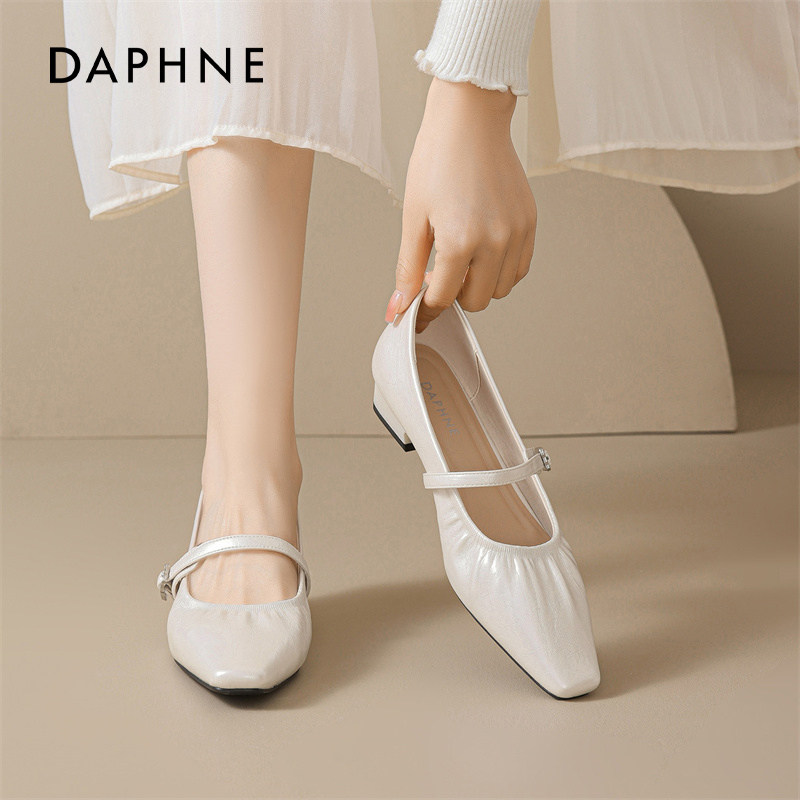 达芙妮法式玛丽珍鞋女2026年春新款尖头配裙小皮鞋一字带浅口单鞋,女鞋,浅口单鞋,淘宝优惠券,粉丝福利购,淘宝优惠卷