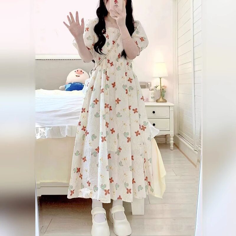 法式方领碎花A字收腰显瘦连衣裙