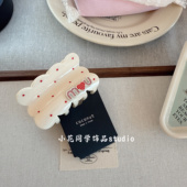 韩国发饰2025新款 奶油色红色圆点印花小香风Min镶钻闪钻字母发夹