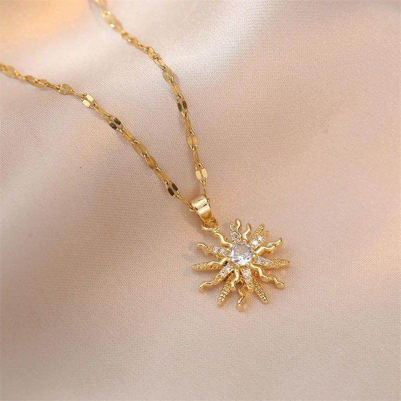 Rotating Flower Pendant Stainless Steel Chains Necklaces For