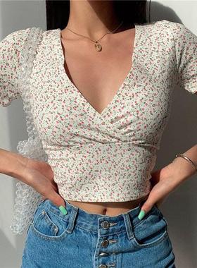 Plus Size Y2K Vintage Floral Crop Top T-shirt Women Cropped