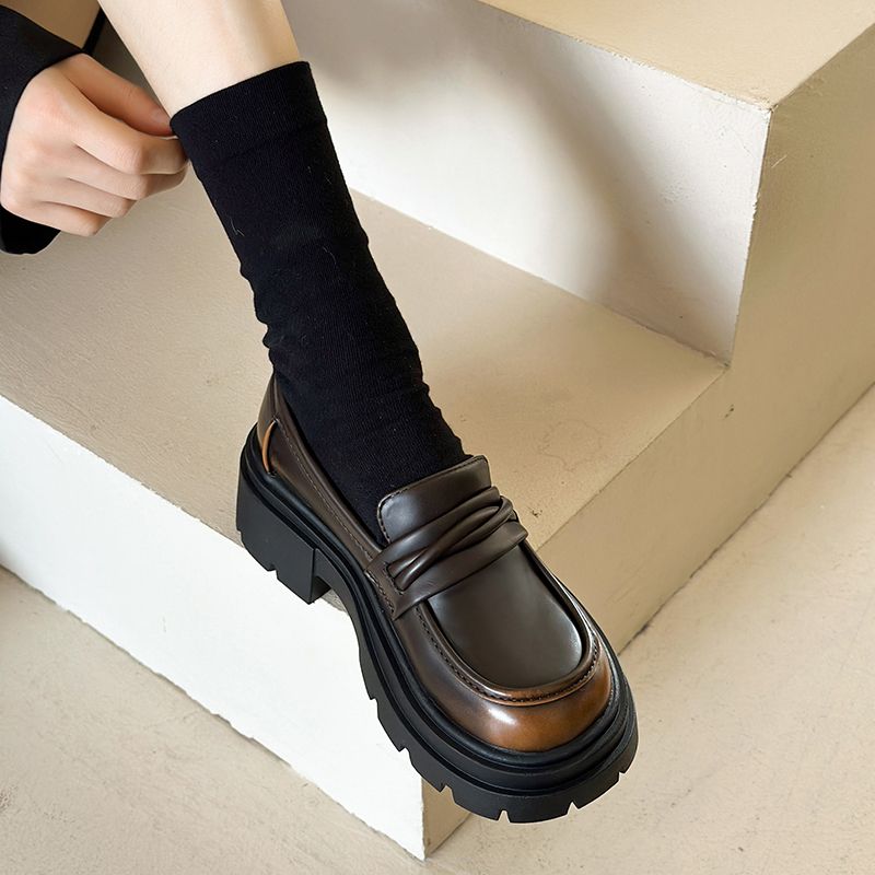 黑色一脚蹬英伦风小皮鞋粗跟厚底乐福鞋女配裙子制服增高显瘦单鞋