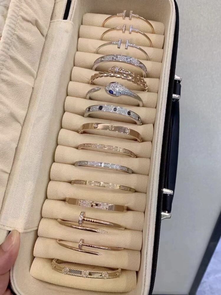 钛钢合金钉子手镯女AU750小众轻奢满天星网红手镯送女生