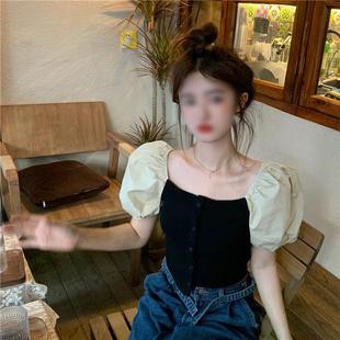 新款 复古方领露锁骨短袖 夏季 显瘦设计感法式 上衣女潮 扭扣衬衫 短款