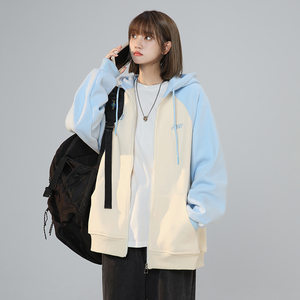 XZ409-1-Y03-P70 秋季复古插肩袖卫衣开衫连帽宽松外套女（控88）图片