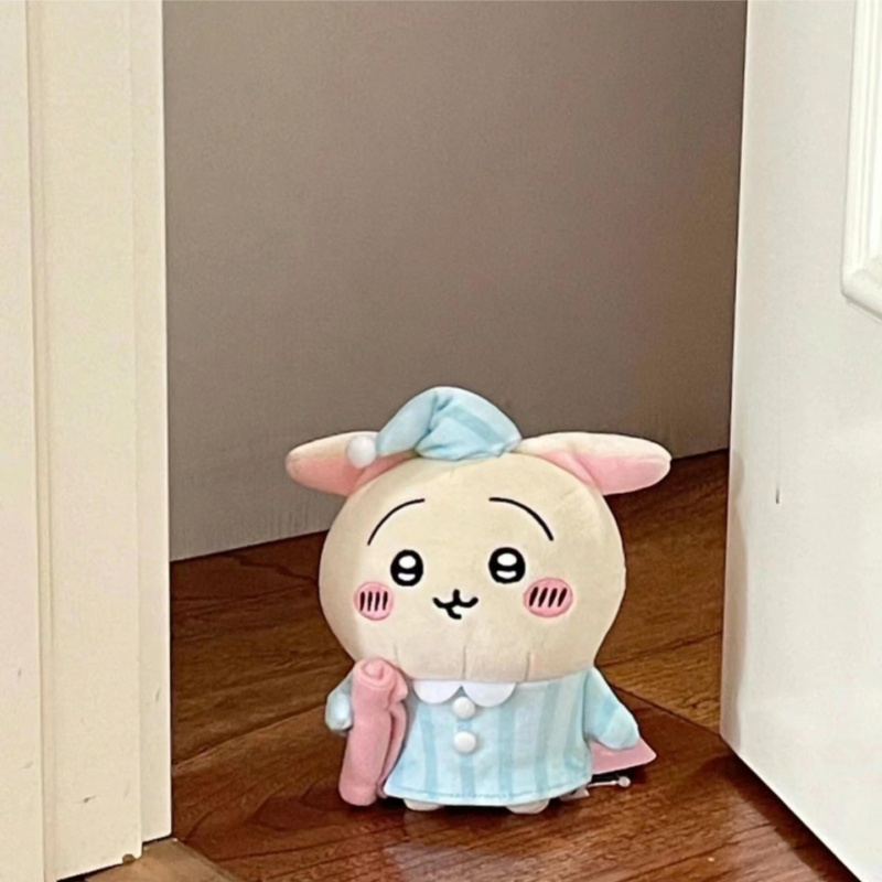 乌萨奇chikaw睡衣玩偶毕业