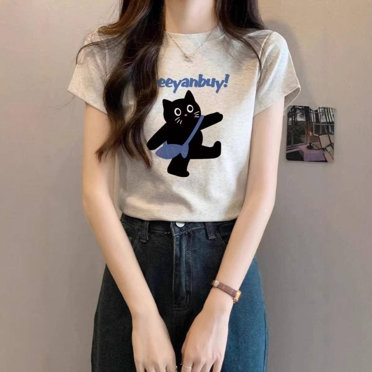 设计感小众正肩纯棉短袖女t恤夏季新爆款印花修身短款灰色上衣服