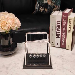 牛顿摆球撞球非永动机高级感办公室书房桌面摆件工艺品解压神器