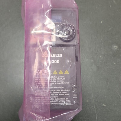 议价全新台达变频器VFD3A0MH43ANSAA维修
