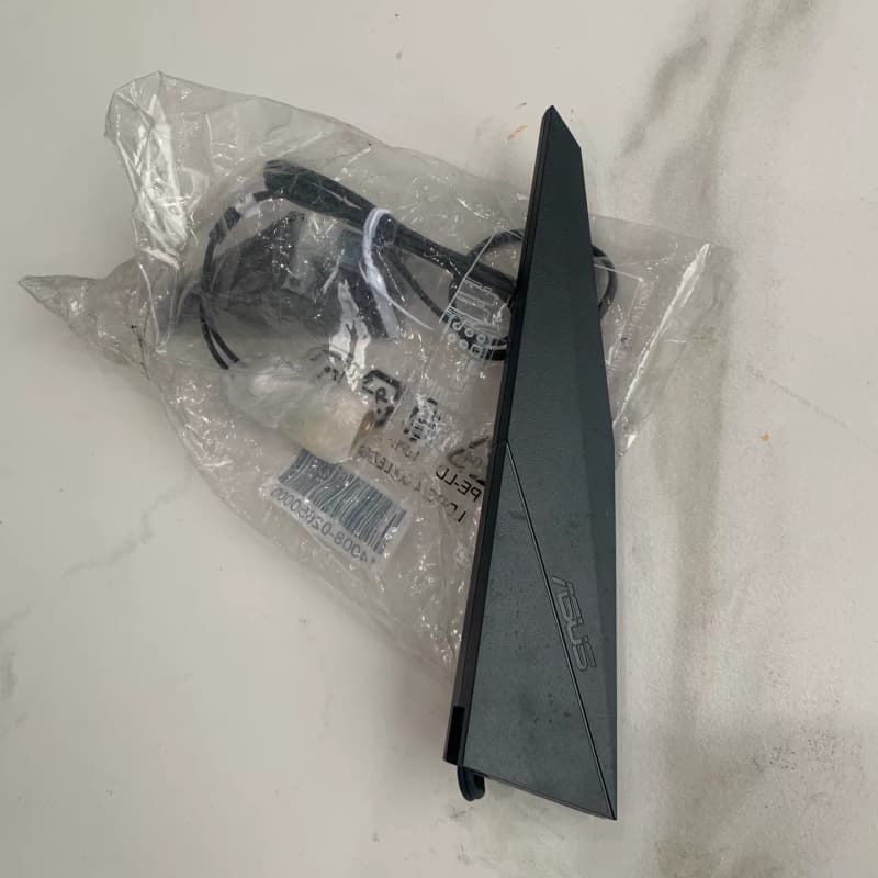 议价华硕鲨鱼鳍天线的鲨鱼头