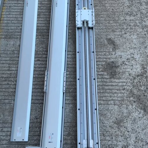 议价TOYO铝滑台行程950mm，丝杆1520，总长1220mm维修