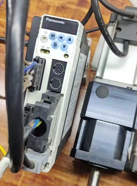 议价松下伺服400w，MHMD042P1C，MBDDT22100