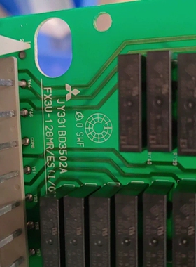 议价三菱原装FX3U-128MR/ES小板，型号JY331BD3