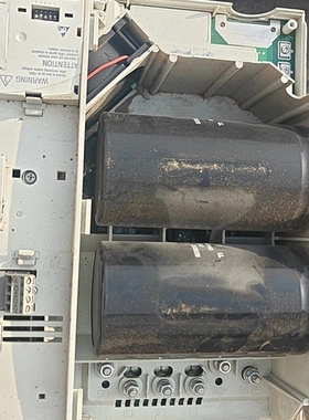 议价伦茨变频器E82EV153k4b201 成色如图实物照片 外