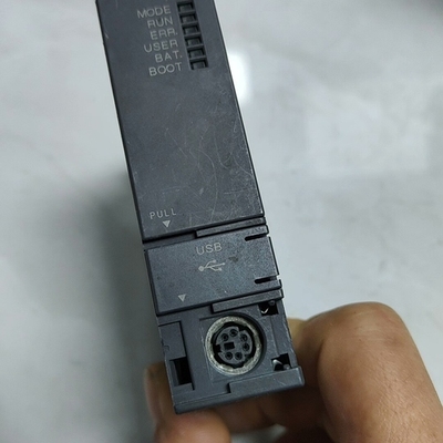 议价三菱模块，Q06HCPU，三菱PLC，实物拍摄成色如图，不会