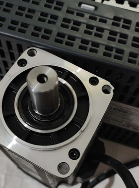 议价伊莱斯电机伺服驱动器套装2套ESDA-005AP ，电机60