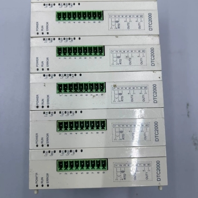 议价台达DTC2000C温度控制器，功能正常，外观有使用痕迹。型