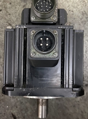 议价富士伺服电机GYG102CC2-T2G，1KW220V，实物