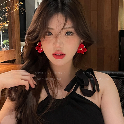 杨采钰同款复古花朵耳钉女度假风