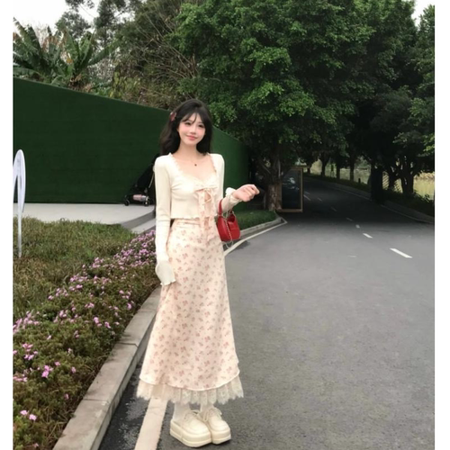雾漫花海碎花连衣裙+开衫套装