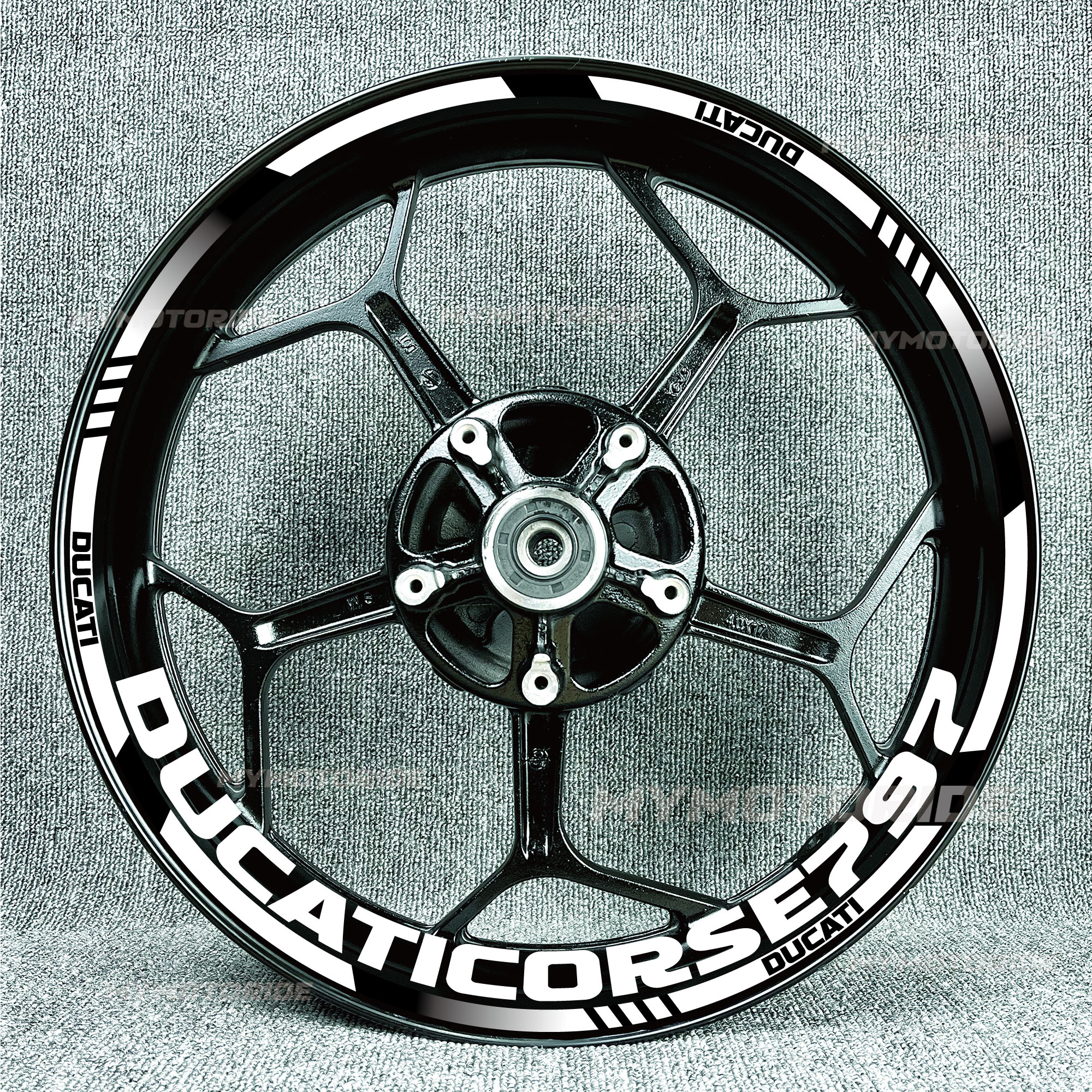 适用杜卡迪轮毂贴797 939 959 V2V4怪兽821 796轮圈车圈钢圈贴花