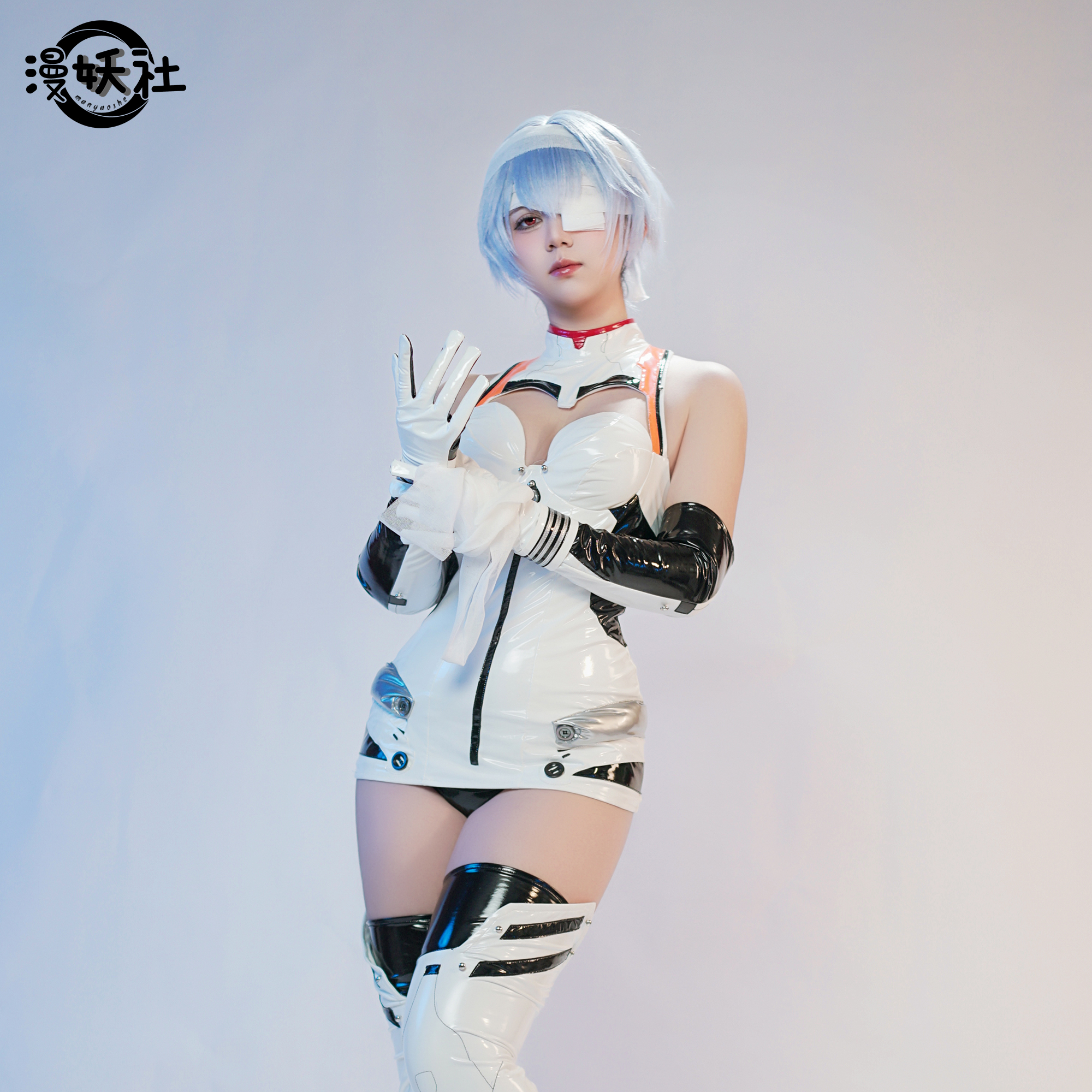 漫妖社现货 新剧场版 绫波丽cos 白色短紧身皮衣cosplay服装女