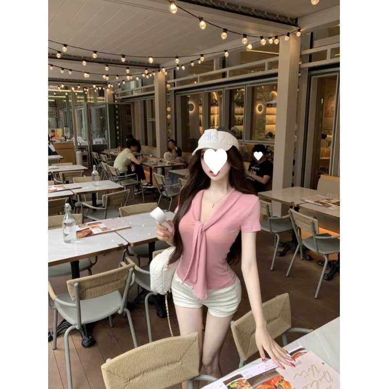 纯欲风黄色系带正肩短袖T恤女装夏季小众chic修身显瘦藏蓝色上衣