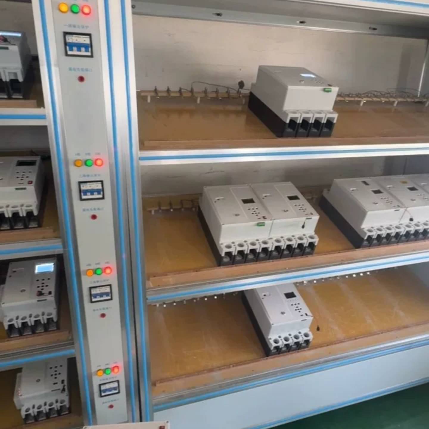 可维修JP柜光伏专用重合闸剩余电流动作断路器光伏防孤岛自动重