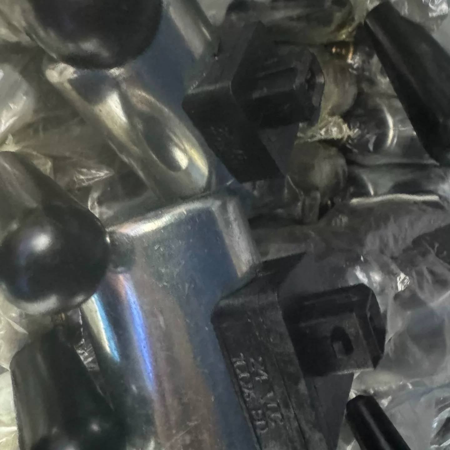可维修DC24V线圈,AMP插头,意大利正品议价