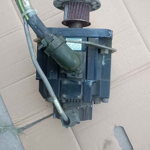 可维修安川伺服电机，SGMGH20ACA6B。1800W。。议价