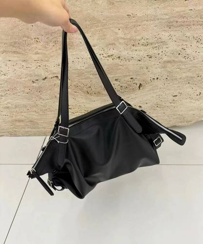 大容量包包女2025新款高级感暗黑甜酷托特包百搭辣妹多用途单肩包