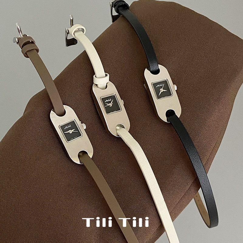 Tili手表女复古文艺真皮轻奢缠绕