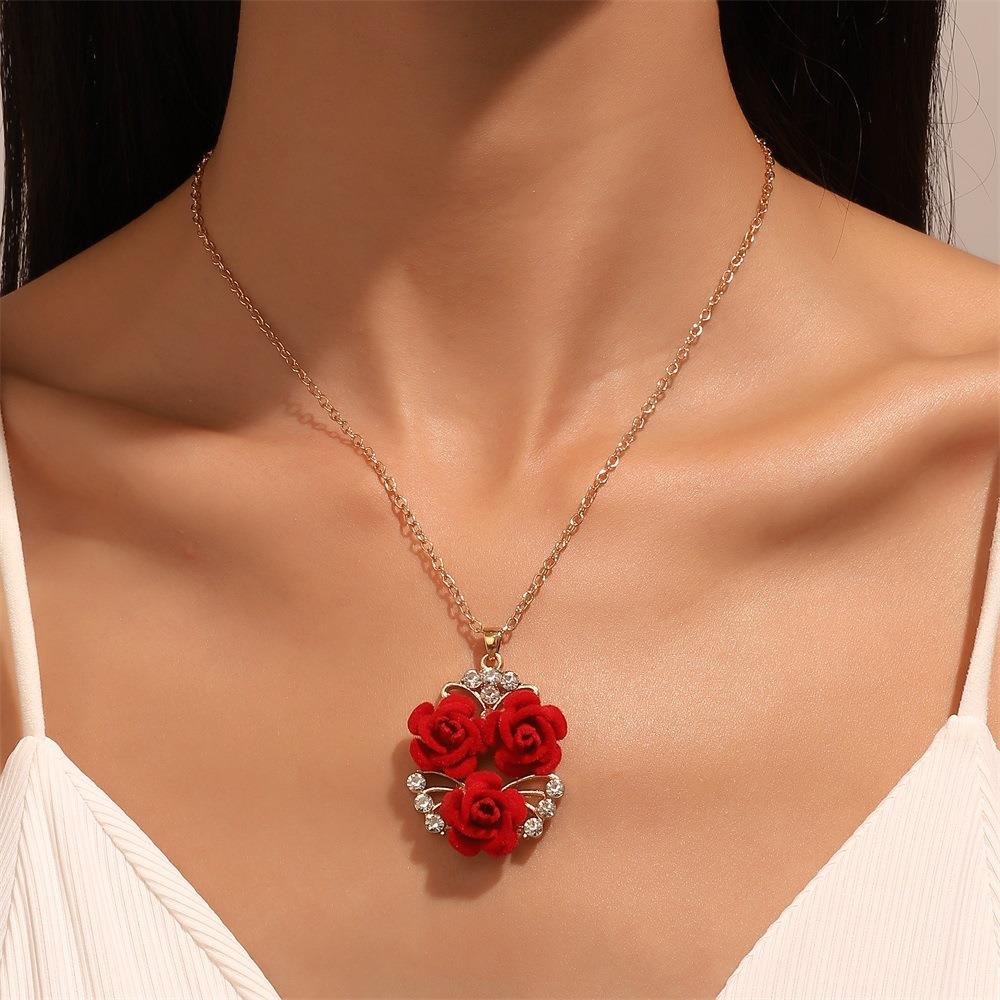 Retro Fashion Rose Necklace Earring Ring Set项链耳环套装