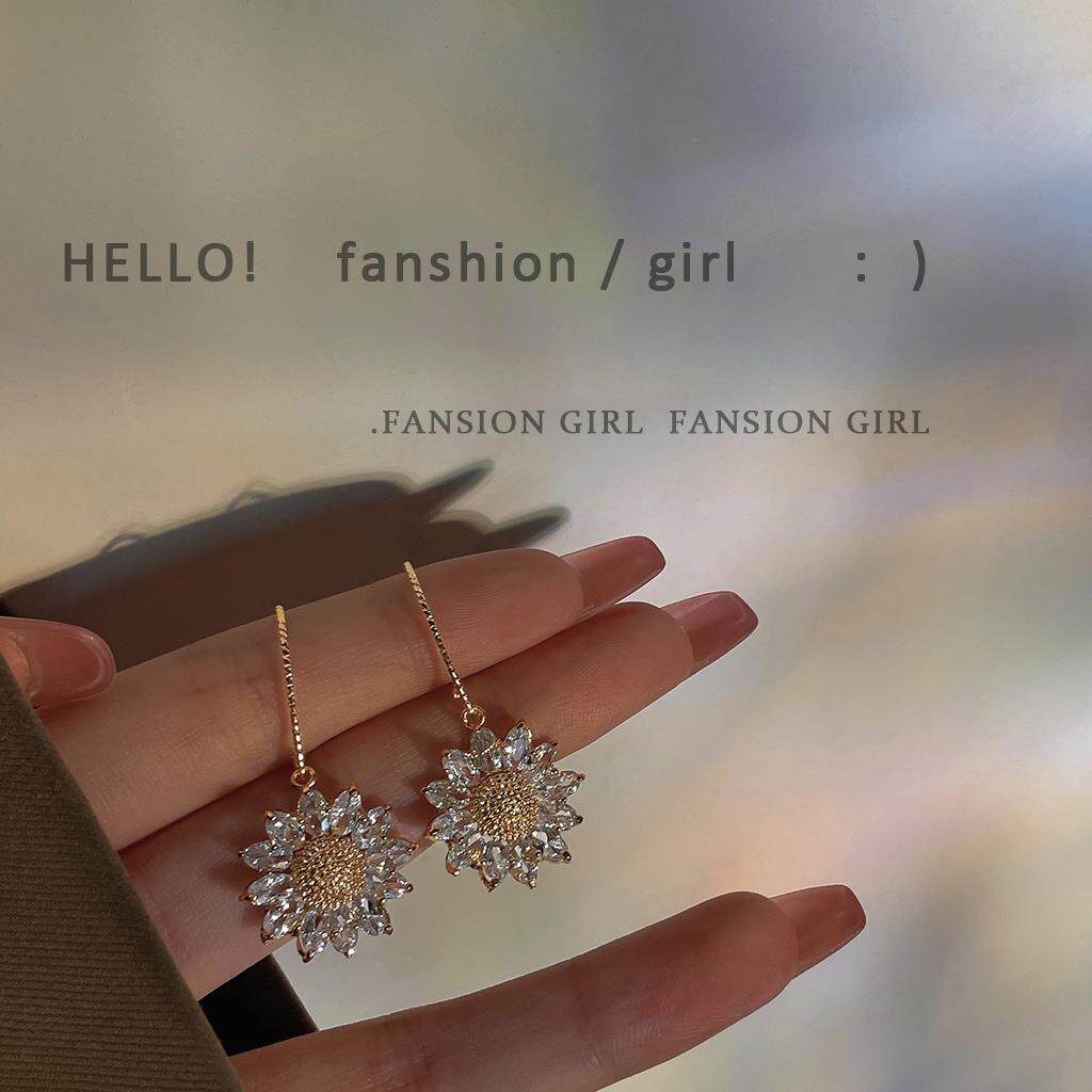 Micro-inlaid zircon! Sunflower French Plated 14K Tide Flash