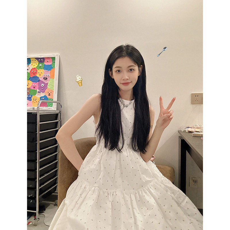 여성을위한 프랑스 부드러운 폴카 도트 민소매 드레스 2023 새로운 여름 디자인 달콤하고 느슨한 첫사랑 긴 드레스