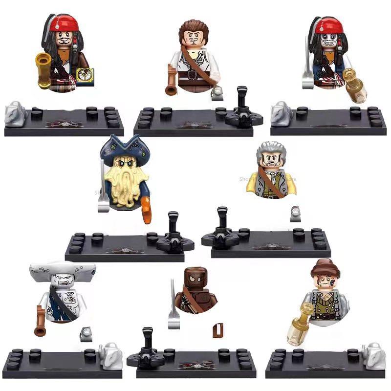 8Pcs/Set Pirates of The Caribbean Jack Sparrow Classic movie