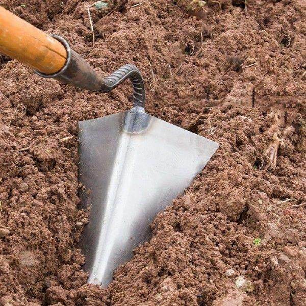 Farm Tools Hoes Triangle Furrow Hoe Small Tip Hoe