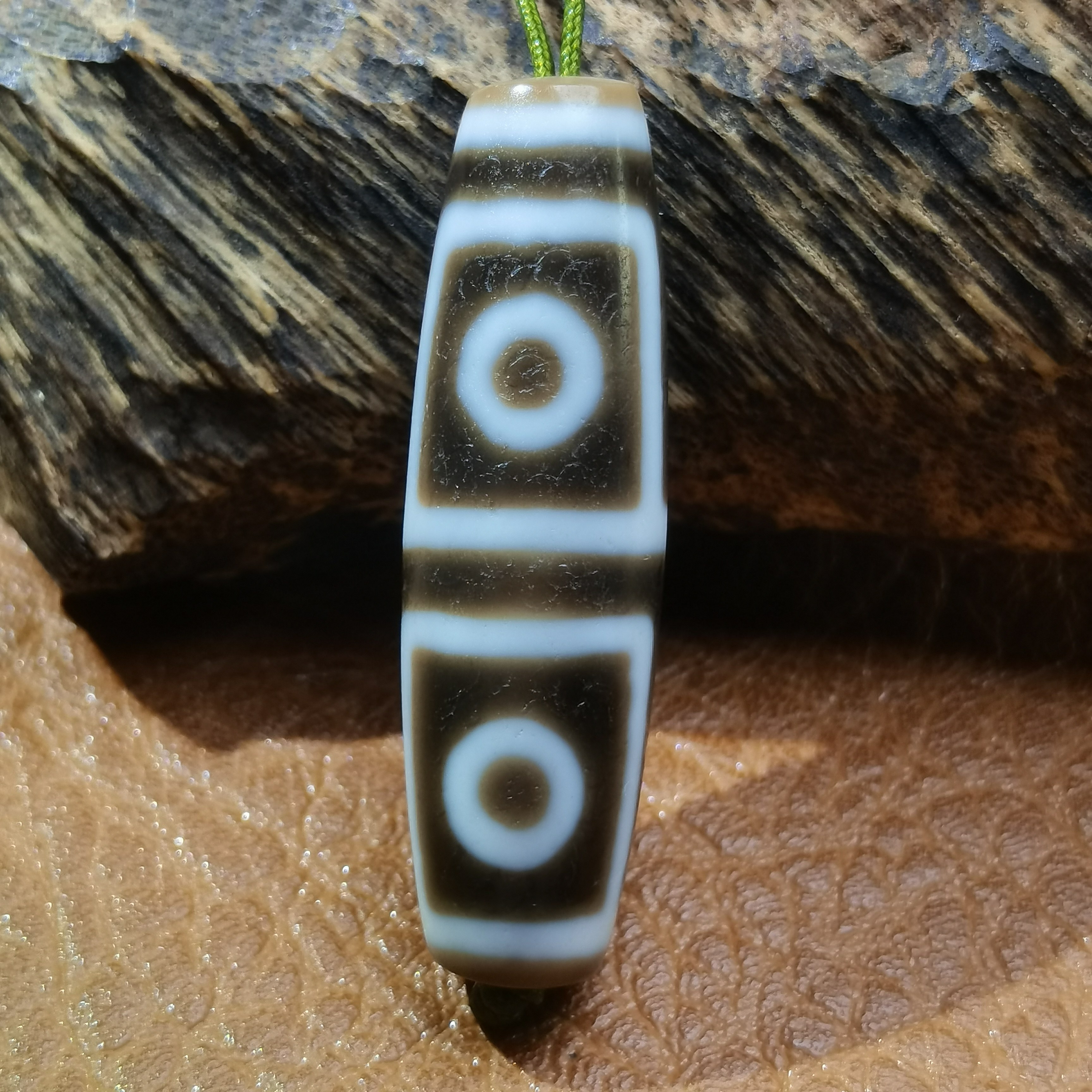 藏地回流沧桑风化地门四眼天珠肉质扎实玛瑙玉髓珠藏式锁骨链配饰