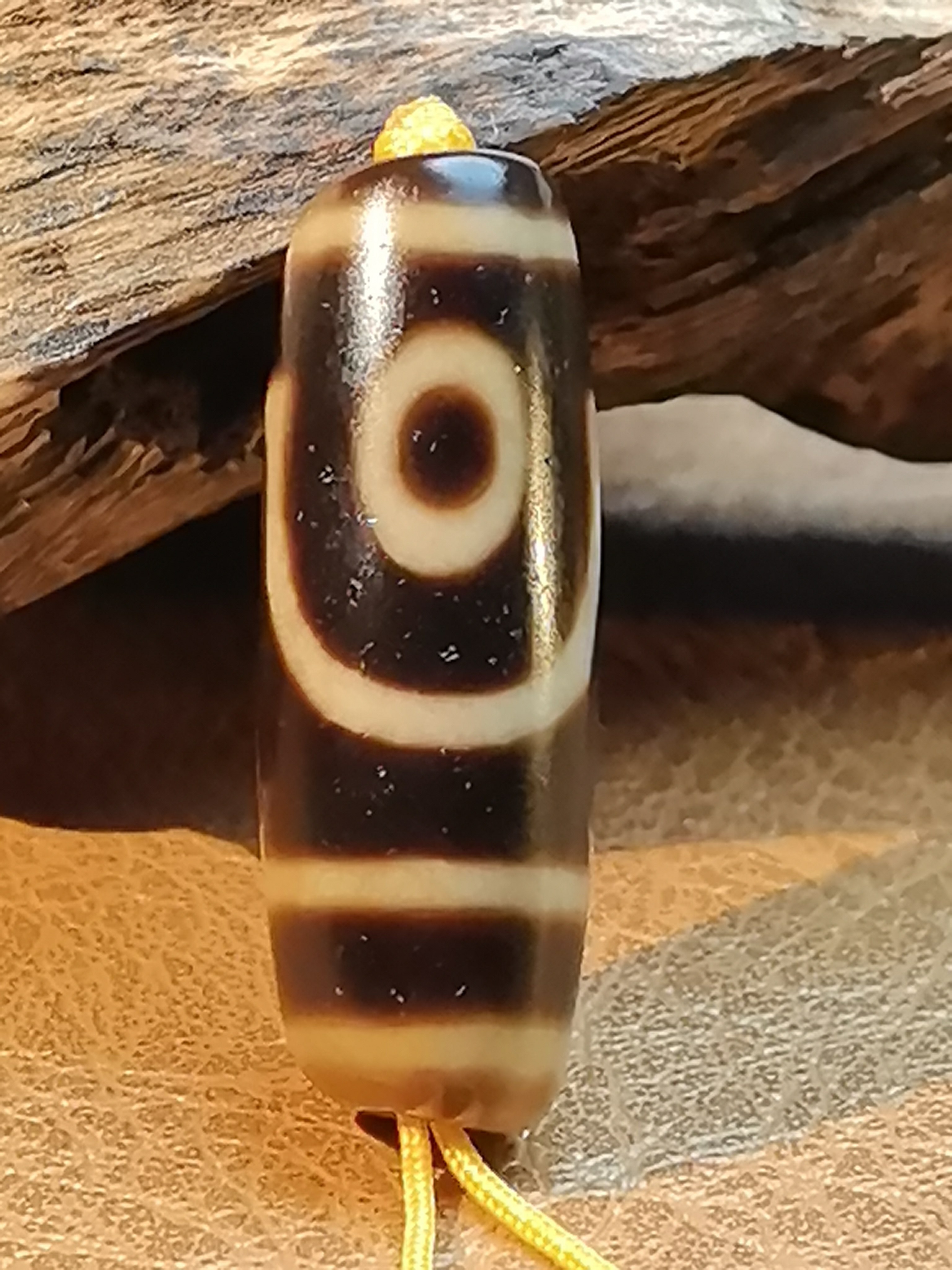 至纯牙黄二眼天珠藏传九眼石页岩玉髓玛瑙真品肥美浑厚老气韵味